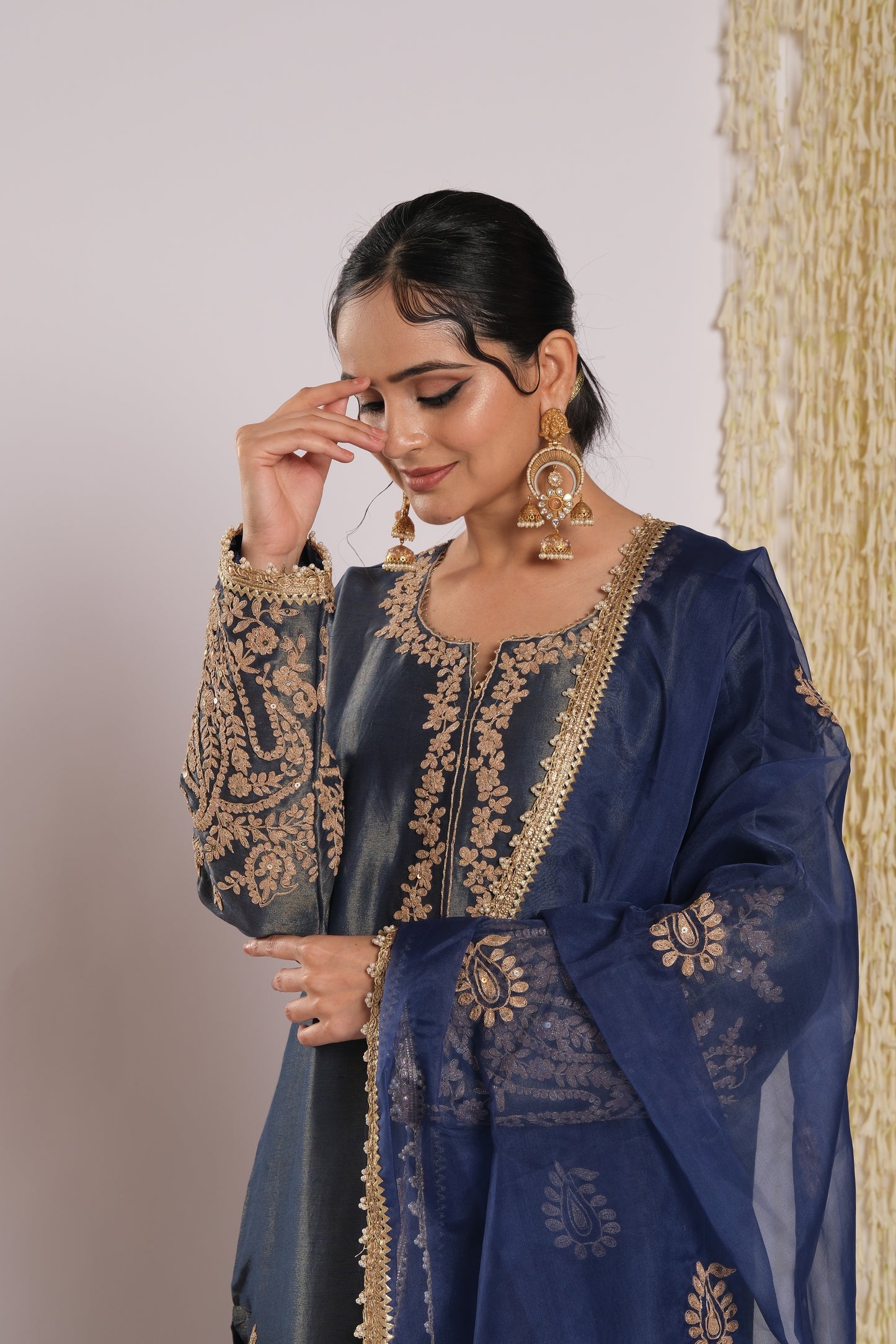Noorja - Dori embroidered Kurta with Jamdani Pants and Organza Dupatta