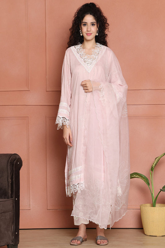 Blush Pink Lacework Kurta Set with Organza Dupatta