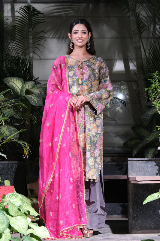 Gulfam- Floral Embroidered Kurta with Pharsi Salwar & Organza Dupatta